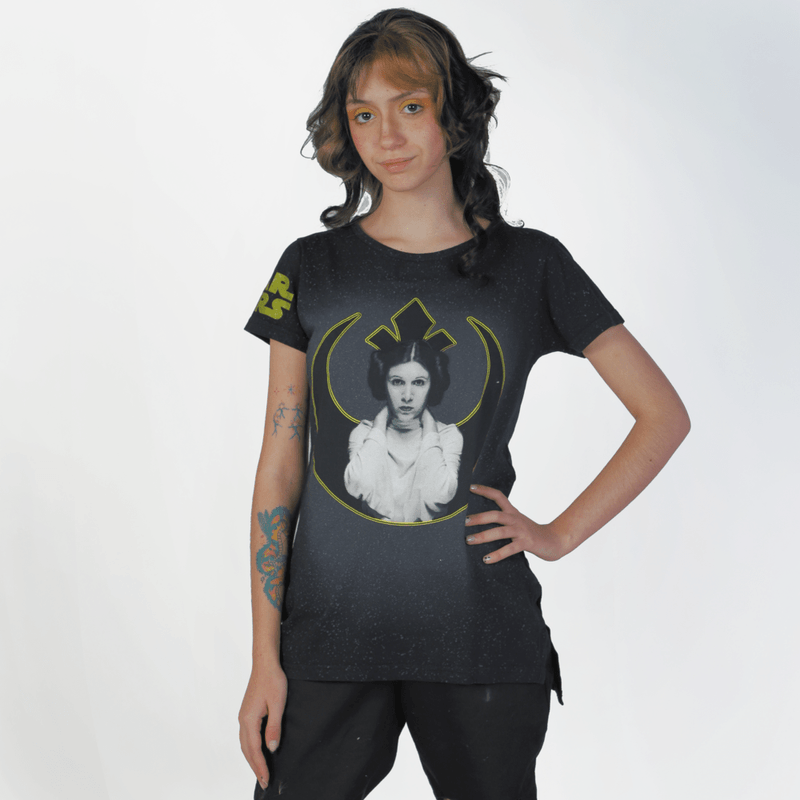 Camiseta-Long-Star-Wars-Princesa-Leia---O-futuro-da-galaxia-e-feminino1