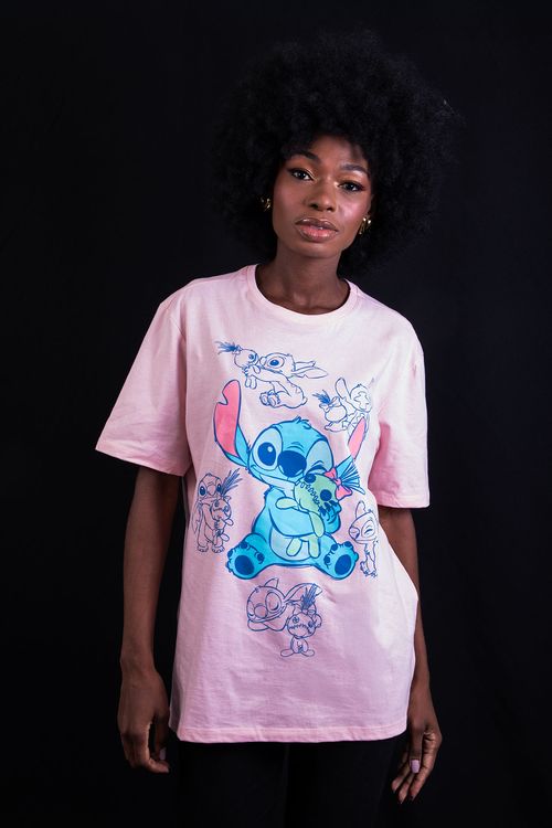 Camiseta Disney Stitch e Xepa Abraço