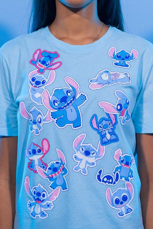 Camiseta Feminina Disney Stitch Stickers