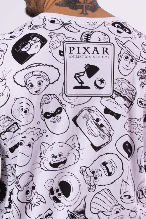 Camiseta Full Print Disney Pixar Personagens