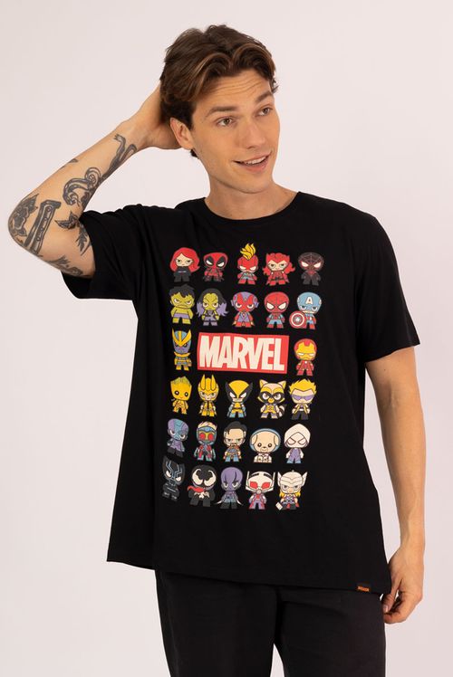 Camiseta Marvel Personagens Chibi