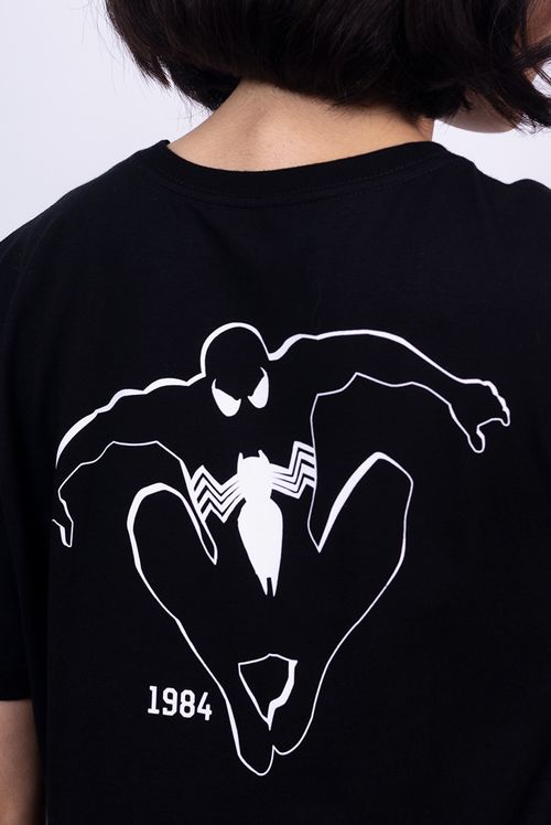 Camiseta Homem Aranha Traje do Simbionte 1984