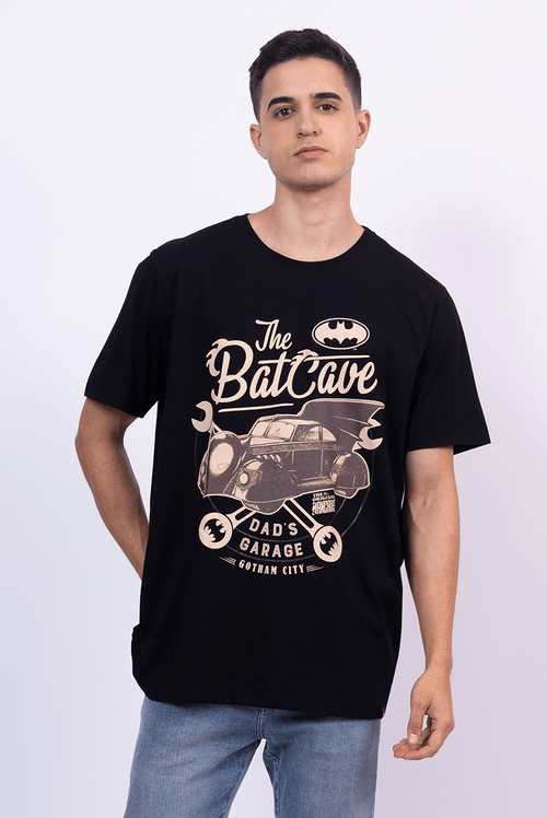 Camiseta DC Comics Batman Batcave Manager