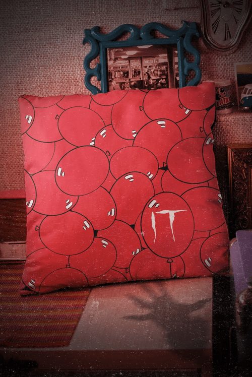 Almofada IT A Coisa Balão Vermelho