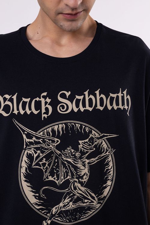 Camiseta Black Sabbath Logo