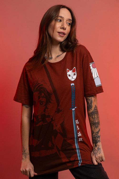 Camiseta Demon Slayer Tanjiro Kamado Katana