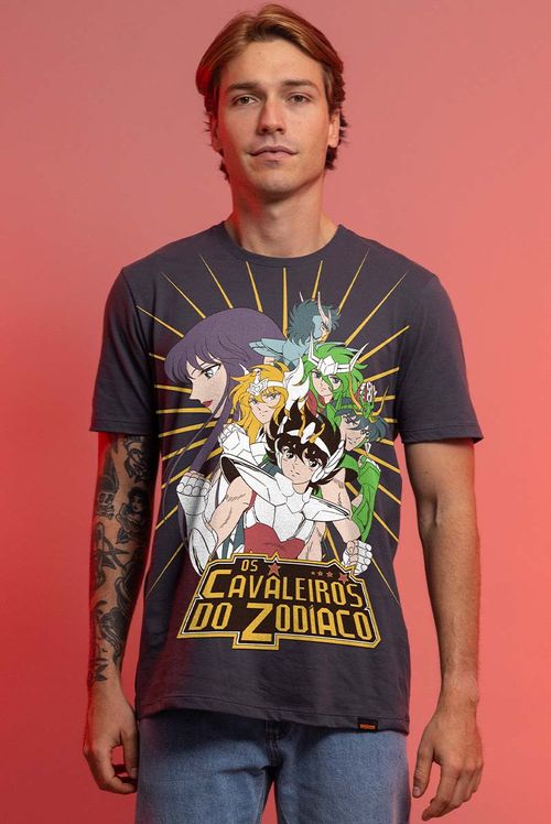 Camiseta Os Cavaleiros do Zodíaco - Cavaleiros de Bronze
