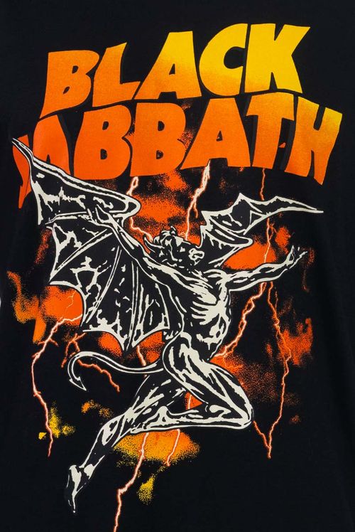 Camiseta Black Sabbath Color